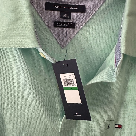 Men’s Tommy Hilfiger Polo Shirt - Picture 2 of 3